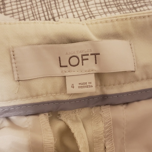Ann Taylor Loft - Khaki Bermuda Shorts - Picture 4 of 4